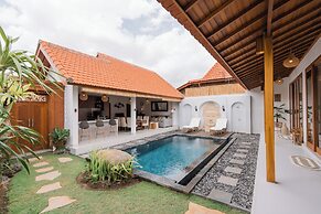 Villa Niji - 3BR Villa with Pool Seseh
