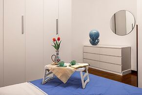 VFH The Castle Bay apartment and terrace