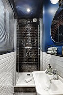 Paris Studio Le Marais Charm