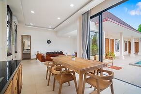 Bella Villa by RESAVA