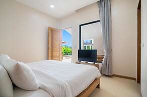 Bella Villa by RESAVA