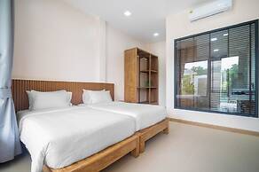 Bella Villa by RESAVA