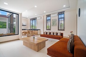 Bella Villa by RESAVA