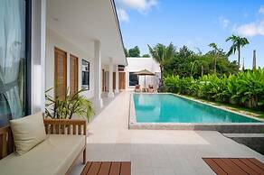 Bella Villa by RESAVA