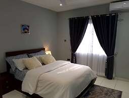 Spacious 3BR Apartment in Adentan With City Views