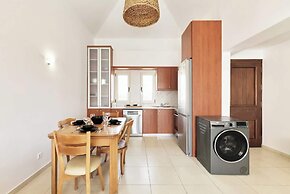 Cassiopeia 5 BR Villa on beach with pool