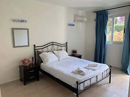 Cassiopeia 5 BR Villa on beach with pool