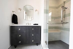 Cottages at Worthington Gallery