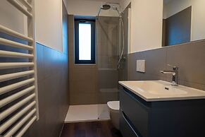 Lugano Suite Modern Concept 5