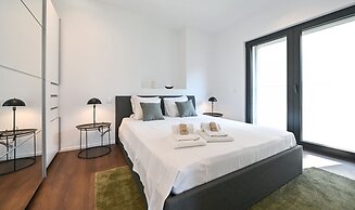 Lugano Suite Modern Concept 5