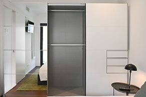 Lugano Suite Modern Concept 5