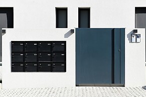 Lugano Suite Modern Concept 5