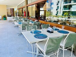 Makia Beach Experience - A117