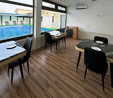 Barima Royal Hotel & Apartment