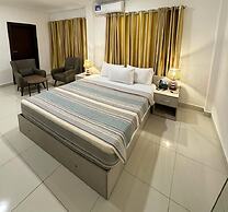 Barima Royal Hotel & Apartment