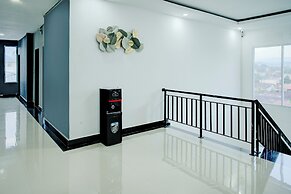 Hotel O Makassar Near Bandara Sultan Hasanuddin Formerly 88 Inn Maros