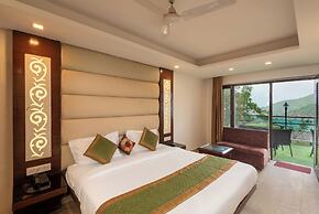 Hotel 30 Degree North Mussoorie