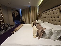 Grand Opera Hotel & Casino & Spa