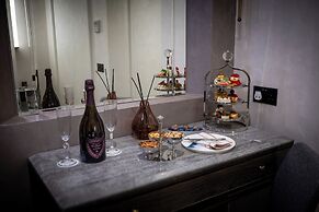 Grand Opera Hotel & Casino & Spa