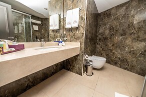 Grand Opera Hotel & Casino & Spa