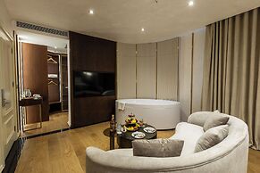Grand Opera Hotel & Casino & Spa