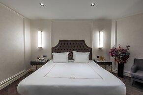 Grand Opera Hotel & Casino & Spa