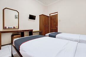 OYO 1751 Hotel Trihadhi