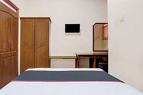 OYO 1751 Hotel Trihadhi