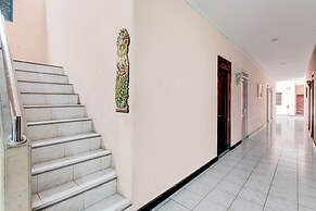 OYO 1751 Hotel Trihadhi