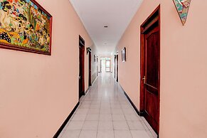 OYO 1751 Hotel Trihadhi