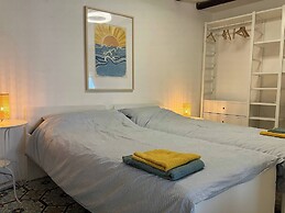 Casa Bacco, Capistello