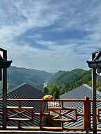 Celazeni Suit Bungalov