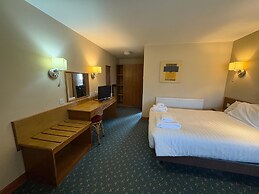 Tollgate Hotel