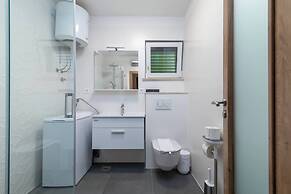 Cosy Suite With Garden & Terrace