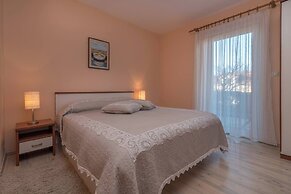 Cosy Suite With Garden & Terrace