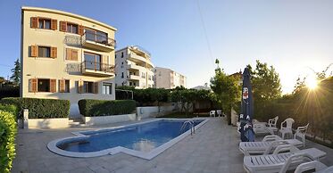 Stunning View Suite With Balcony