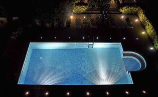 Stunning View Suite With Balcony