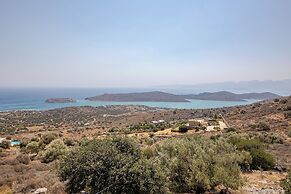 Aurora Spinalonga Garden Cottage
