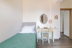 Aurora Spinalonga Garden Cottage