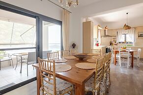 Aurora Spinalonga Garden Cottage