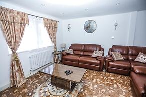 Luxury House in London