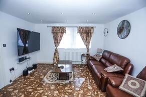 Luxury House in London