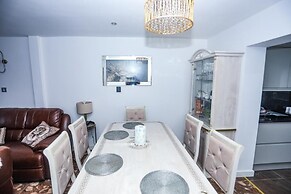 Luxury House in London