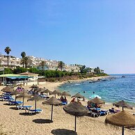 Villa With Pool, Walk to Beach, Restaurants, Shops