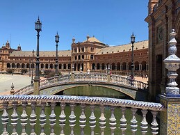 Villa With Pool, Walk to Beach, Restaurants, Shops