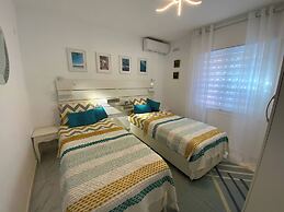 Villa With Pool, Walk to Beach, Restaurants, Shops