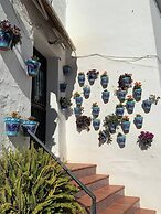 Villa With Pool, Walk to Beach, Restaurants, Shops