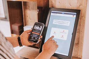 Velotique Hotel Angelika - Self-Check-in