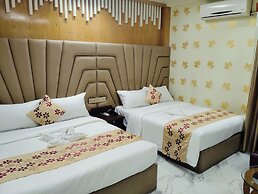 Hotel Luxury Inn