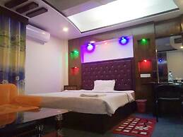 Hotel Luxury Inn